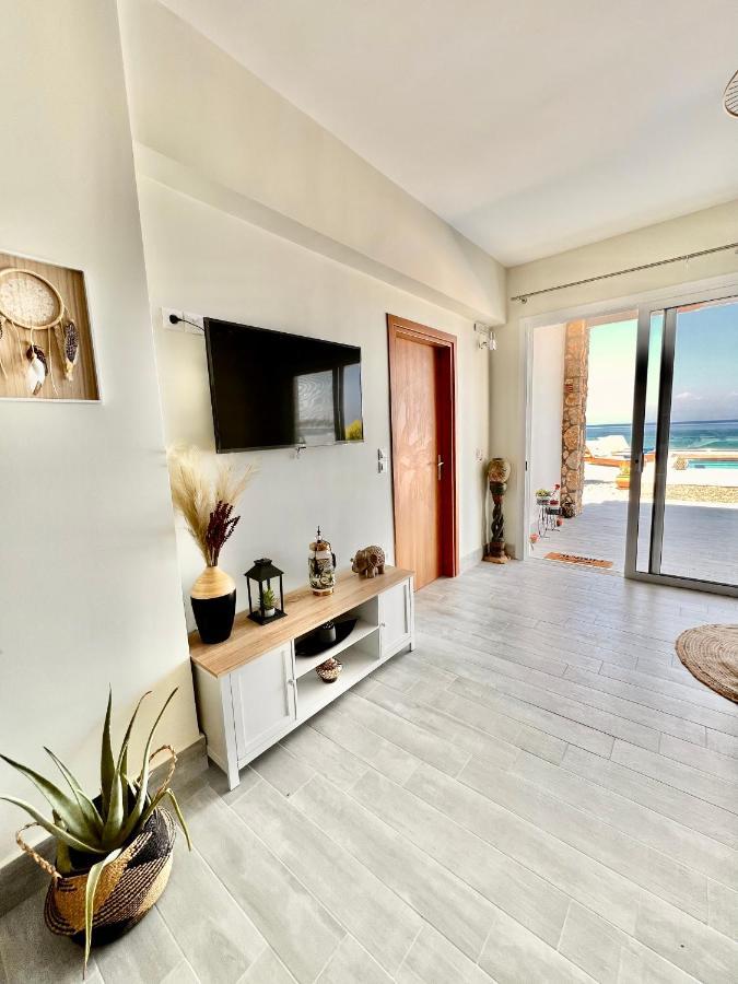 Vaso Beach Front Villa Jalisos Zewnętrze zdjęcie